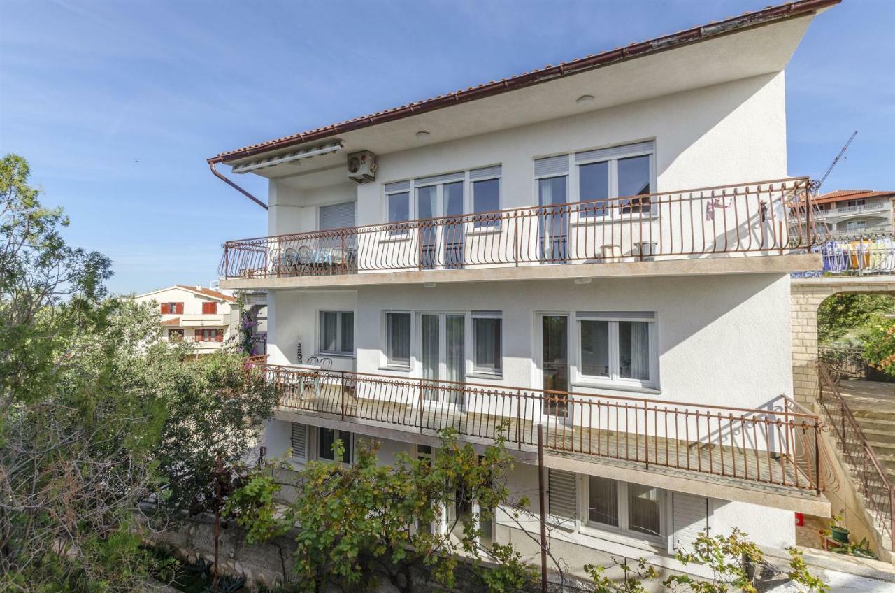Apartments Karmela Primošten Esterno foto
