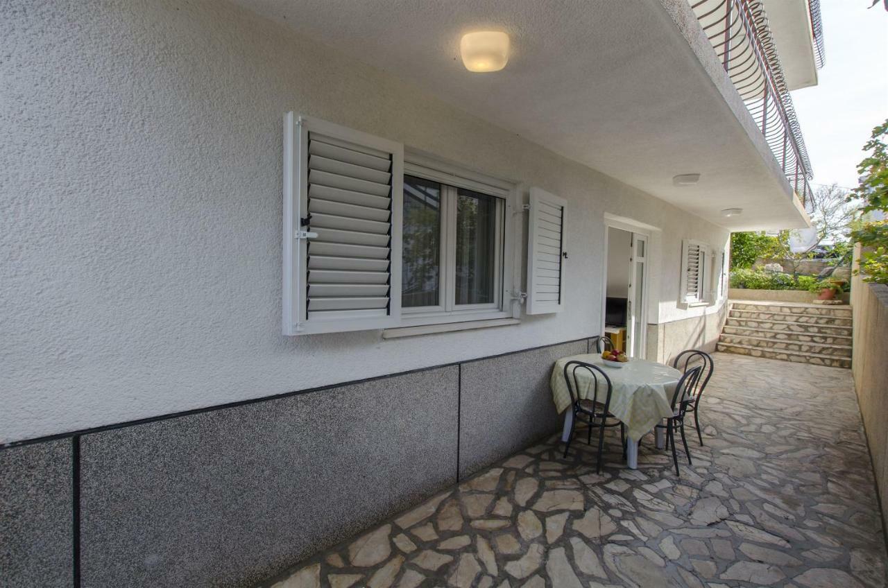 Apartments Karmela Primošten Esterno foto